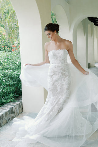 Edwina Gown-Wedding Gowns-Watters-Rituals of Love-Vancouver Canada