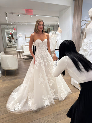 Delicate Gown-Wedding Gowns-Pronovias-Rituals of Love-Vancouver Canada