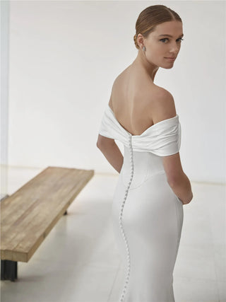 Leight Gown-Wedding Gowns-Pronovias-Rituals of Love-Vancouver Canada