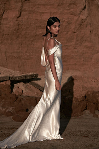 Nalu Gown-Wedding Gowns-Newhite-4-Rituals of Love-Vancouver Canada