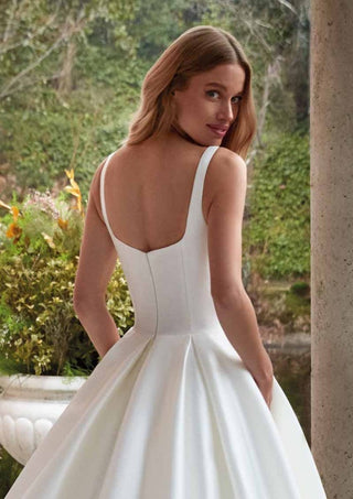 Nolina Gown-Sample Wedding Gowns-Nicole Milano-Rituals of Love-Vancouver Canada