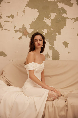 Majeur Gown-Sample Wedding Gowns-Olya-Rituals of Love-Vancouver Canada