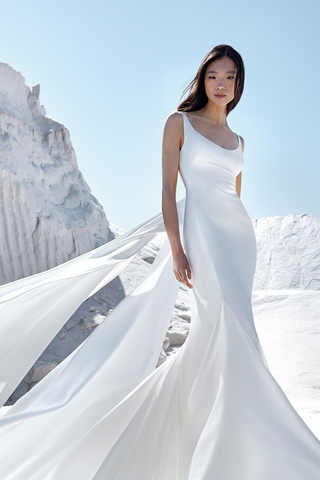 Alyse Gown-Sample Wedding Gowns-Pronovias Atelier-Rituals of Love-Vancouver Canada