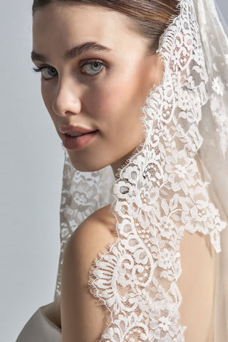 V-2877 Veil-Veils-Pronovias-Rituals of Love-Vancouver Canada
