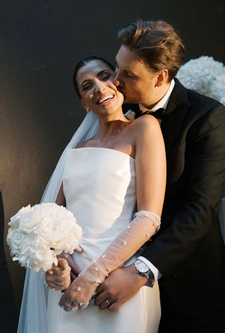 LA-03 Gloves-Bridal Sleeves-Pronovias-Rituals of Love-Vancouver Canada