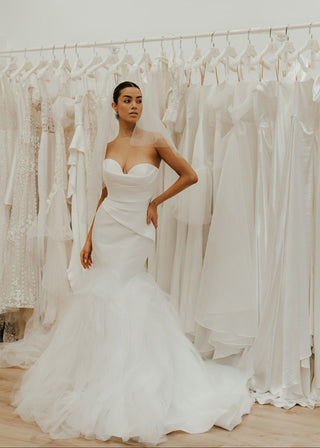 Waves Gown-Sample Wedding Gowns-Vera Wang-Rituals of Love-Vancouver Canada