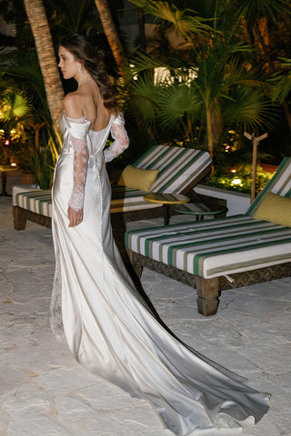 Harlow Gown-Wedding Gowns-Watters-Rituals of Love-Vancouver Canada