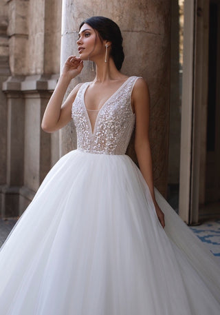 Cassia Earrings-Jewellery-Pronovias Privee-Rituals of Love-Vancouver Canada