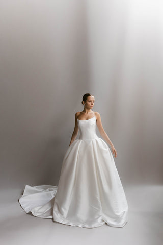 Valley Gown-Wedding Gowns-Pronovias-Rituals of Love-Vancouver Canada