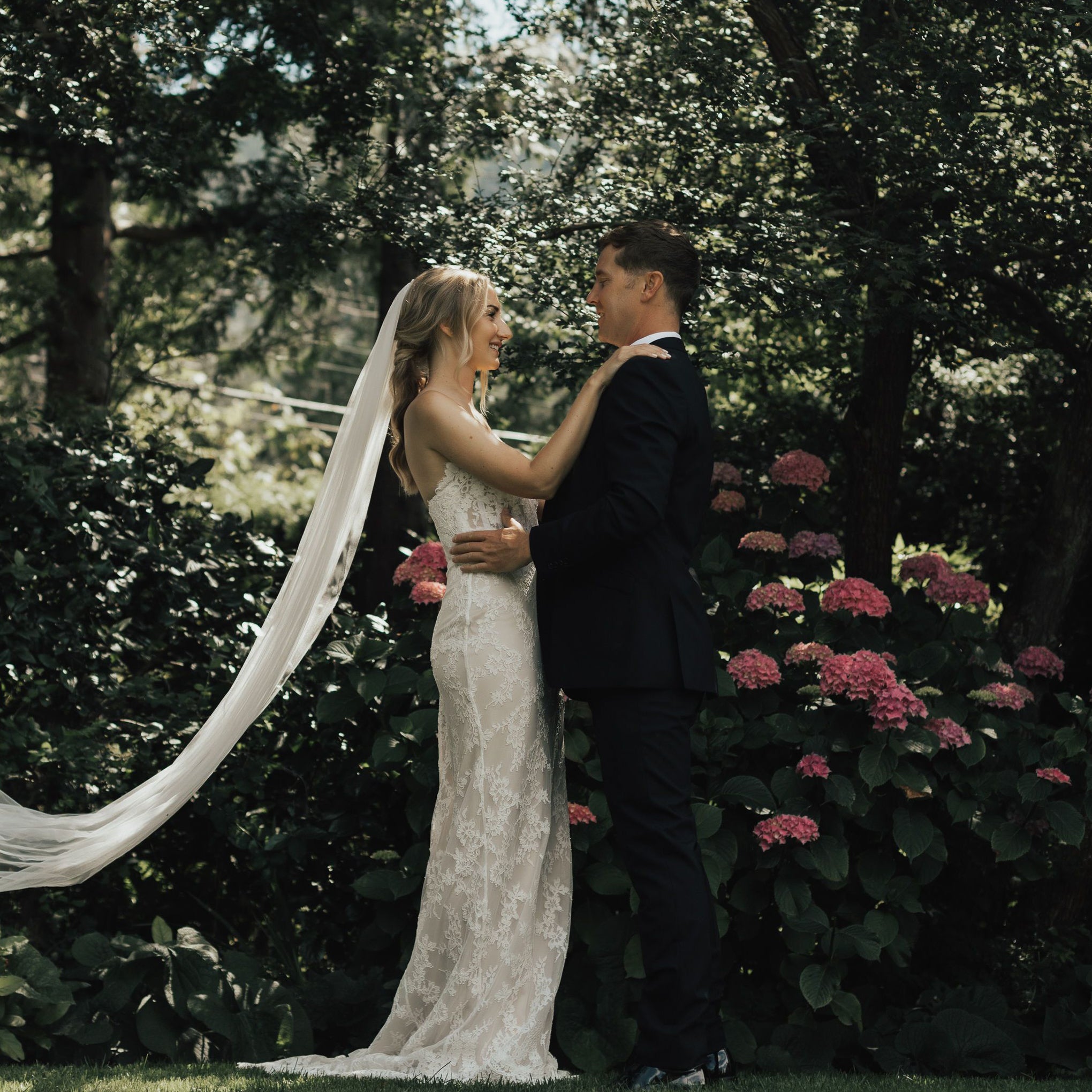 Erin & Johnny | Bowen Isalnd Wedidngs And Bridal Inspiration – Rituals ...