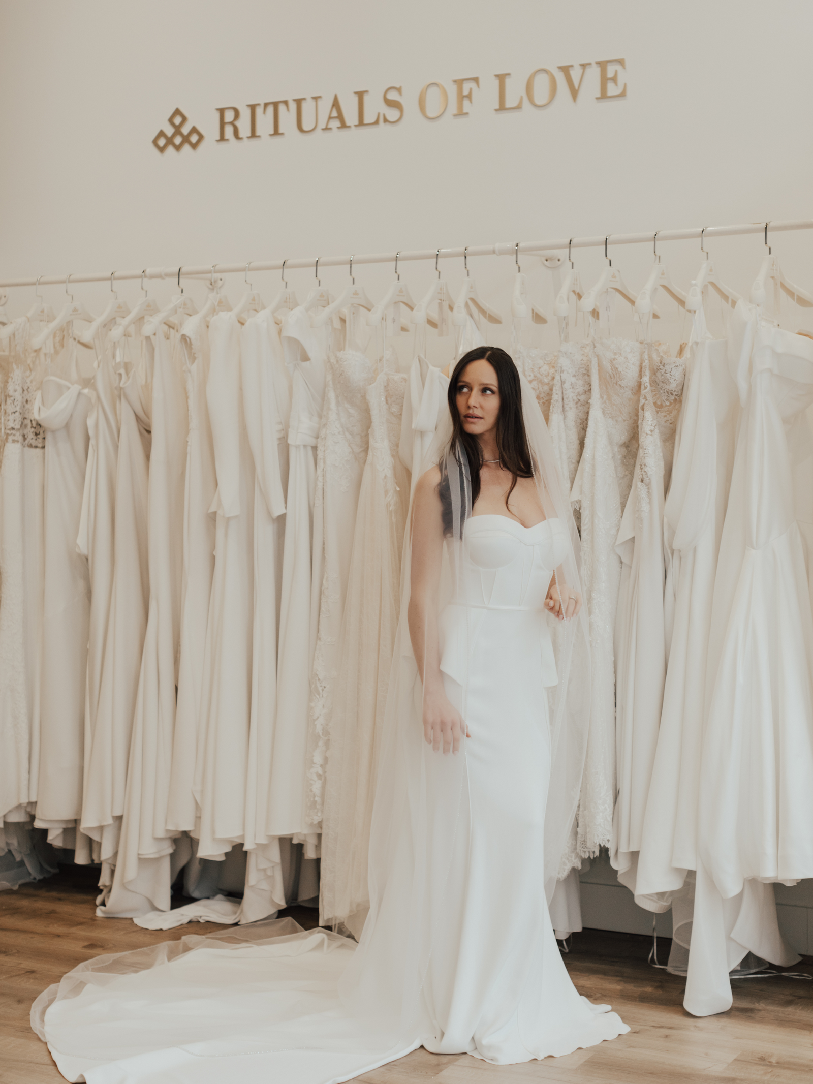 Adriana Alier - Seris Sample Sale - size 12 $1780 - Rose and Ivory Flowers  & Bridal Auckland