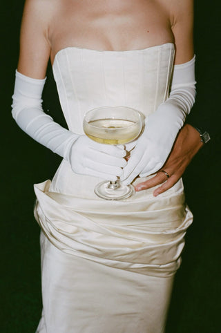 How Social Media is Killing the Bridal Shopping Experience