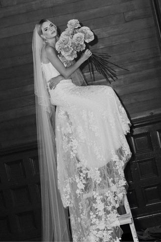 Dream Gown-Sample Wedding Gowns-Watters-S-Rituals of Love-Vancouver Canada