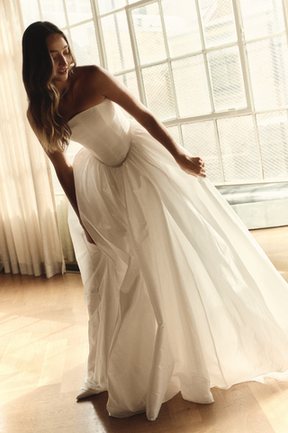 Sunday Gown-Wedding Gowns-Grace Loves Lace-Rituals of Love-Vancouver Canada
