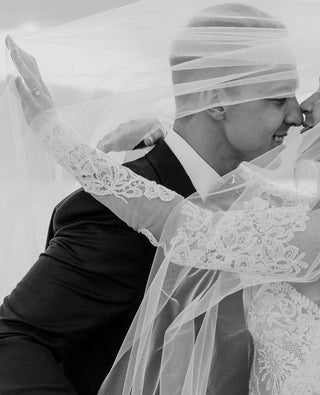 Sureau Lace Gloves-Bridal Sleeves-Vera Wang-Rituals of Love-Vancouver Canada