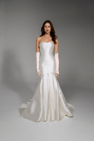 Oberon Gown-Wedding Gowns-Pronovias-Rituals of Love-Vancouver Canada