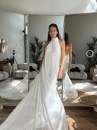 Consol Gown-Sample Wedding Gowns-Pronovias-Rituals of Love-Vancouver Canada