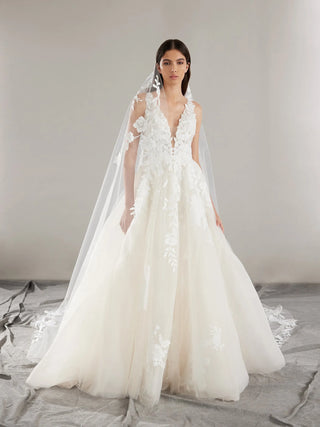 West Gown-Wedding Gowns-Pronovias-Rituals of Love-Vancouver Canada