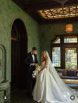 Valley Gown-Wedding Gowns-Pronovias-Rituals of Love-Vancouver Canada