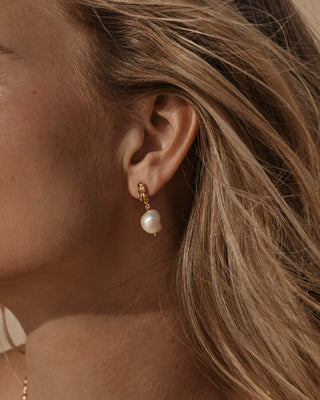 Adelanto Earrings