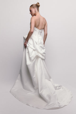 Alfons Gown-Wedding Gowns-Watters-Rituals of Love-Vancouver Canada