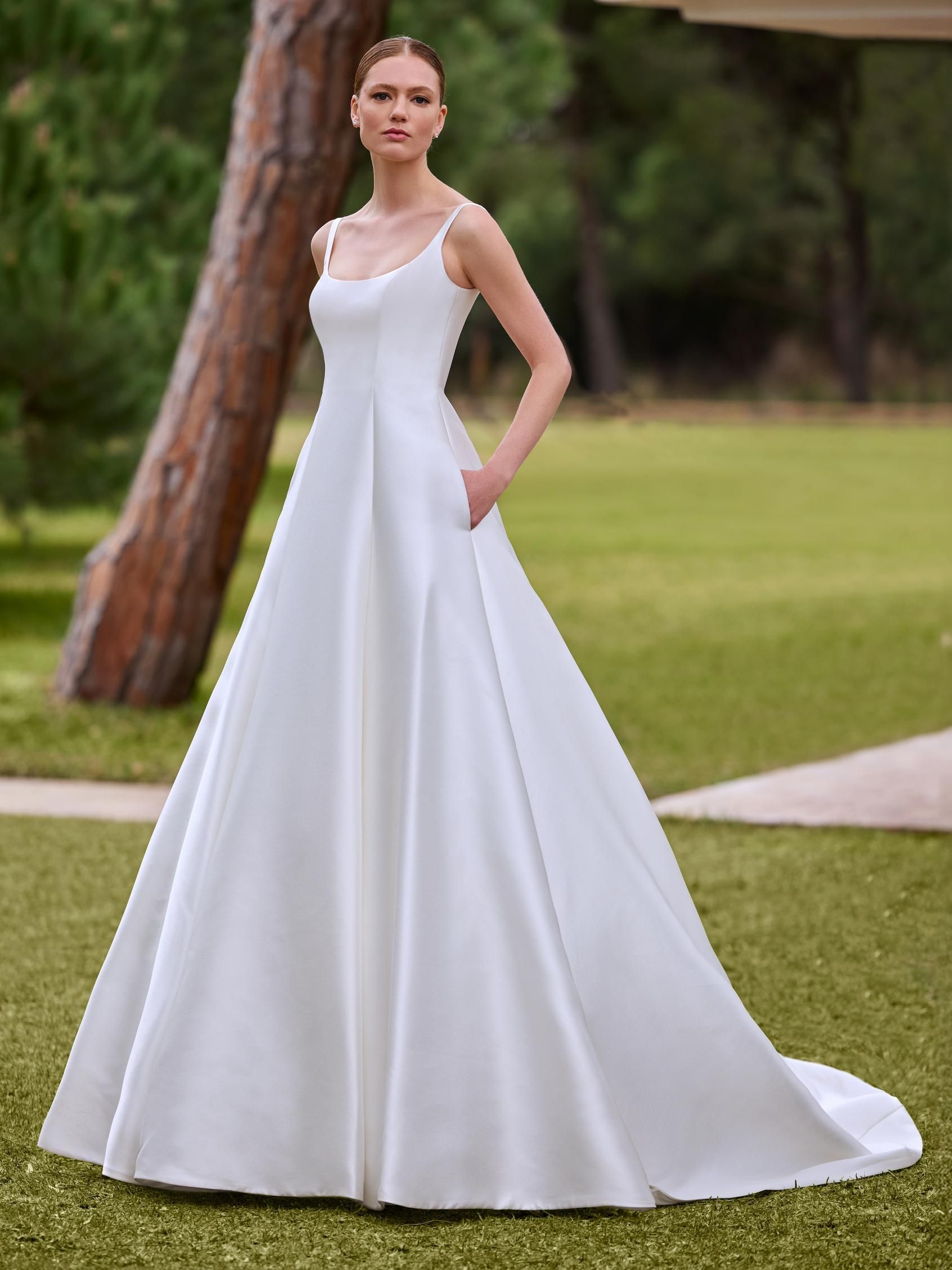 pronovias satin wedding dress Pronovias: Ash