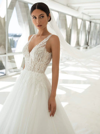 V-2104 Veil-Veils-Pronovias-Rituals of Love-Vancouver Canada