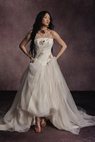 Brooke Gown-Wedding Gowns-Rue de Seine-Rituals of Love-Vancouver Canada