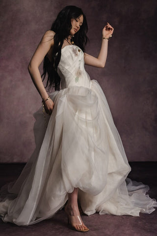 Brooke Gown-Wedding Gowns-Rue de Seine-Rituals of Love-Vancouver Canada