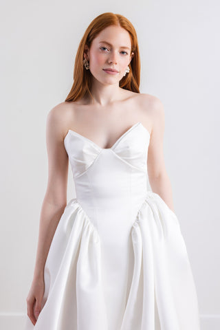 Cassia Gown-Wedding Gowns-Watters-Rituals of Love-Vancouver Canada