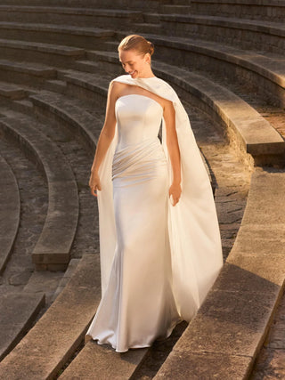 Christey Gown-Wedding Gowns-Pronovias-Rituals of Love-Vancouver Canada