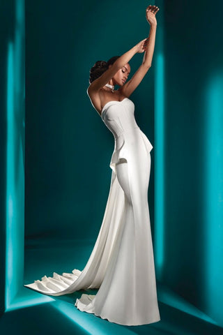 Constance Gown-Sample Wedding Gowns-Pronovias Atelier-10 US-Rituals of Love-Vancouver Canada