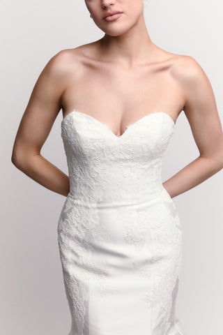 Corine Gown-Wedding Gowns-Watters-Rituals of Love-Vancouver Canada