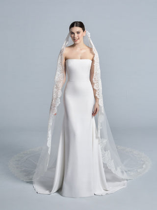 V-2033 Veil-Veils-Pronovias-Rituals of Love-Vancouver Canada