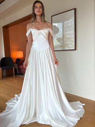 Charme Gown-Wedding Gowns-Newhite-Rituals of Love-Vancouver Canada