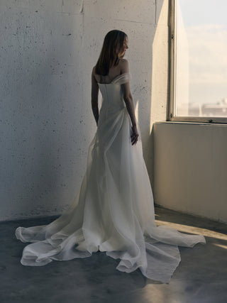 Elou Gown-Wedding Gowns-Newhite-Rituals of Love-Vancouver Canada