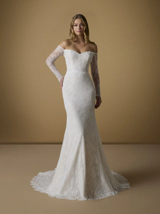 Falaki Gown-Sample Wedding Gowns-Pronovias-10 US-Rituals of Love-Vancouver Canada