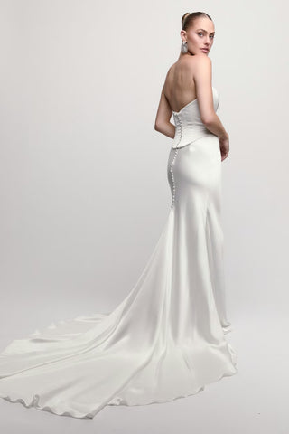 Famke Gown-Wedding Gowns-Watters-Rituals of Love-Vancouver Canada