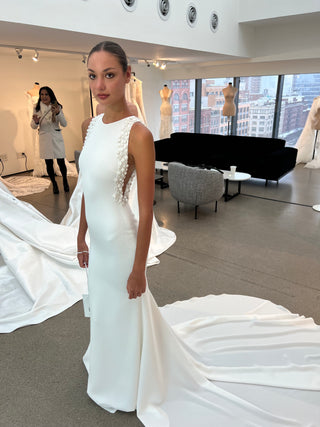 Font Gown-Sample Wedding Gowns-Pronovias Atelier-Rituals of Love-Vancouver Canada