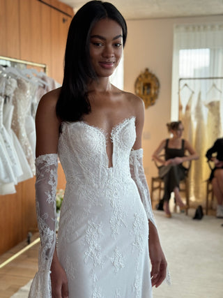 Zinnia Gown-Sample Wedding Gowns-Watters-S-Rituals of Love-Vancouver Canada