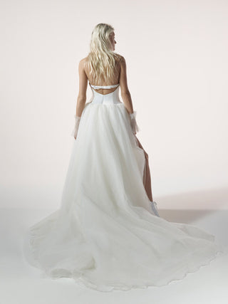 Isabelina Gown-Wedding Gowns-Vera Wang-Rituals of Love-Vancouver Canada