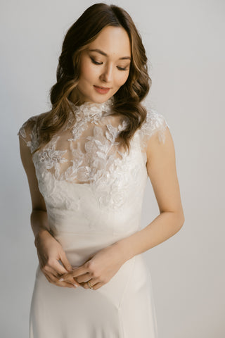 LA-10 Jacket-Bridal Sleeves-Pronovias-Rituals of Love-Vancouver Canada