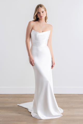 Leora Gown-Wedding Gowns-Watters-Rituals of Love-Vancouver Canada