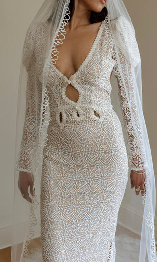 Mosshart Gown-Wedding Gowns-Daughters of Simone-Rituals of Love-Vancouver Canada
