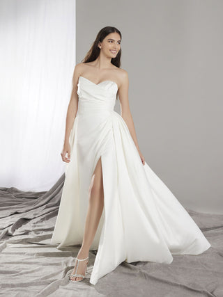 Onary Gown-Wedding Gowns-Pronovias-Rituals of Love-Vancouver Canada