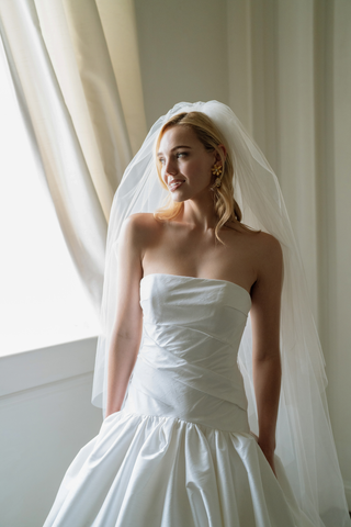 Parvati Gown-Sample Wedding Gowns-Watters-S-Rituals of Love-Vancouver Canada