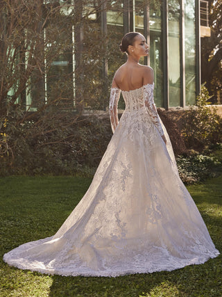 Dabri Gown-Wedding Gowns-Pronovias-Rituals of Love-Vancouver Canada