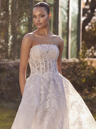 Dabri Gown-Wedding Gowns-Pronovias-Rituals of Love-Vancouver Canada