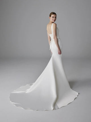 Dennise Gown-Wedding Gowns-Pronovias-Rituals of Love-Vancouver Canada