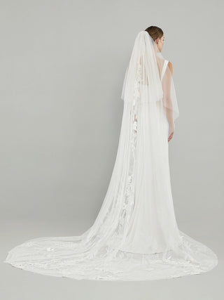 V-LA43 Veil-Veils-Pronovias-Rituals of Love-Vancouver Canada